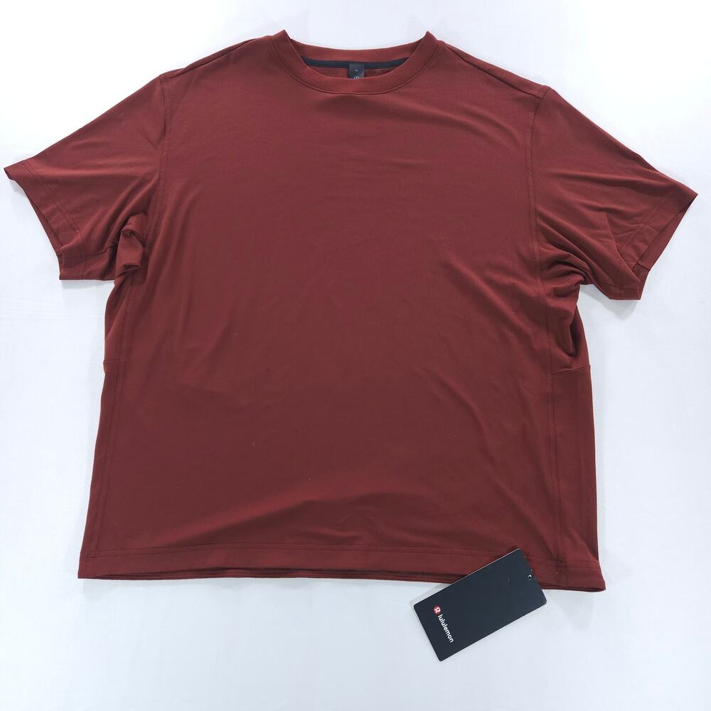 Lululemon Drysense Short Sleeve Shirt Mens Size M Burgundy NWT Gym Training Tee
